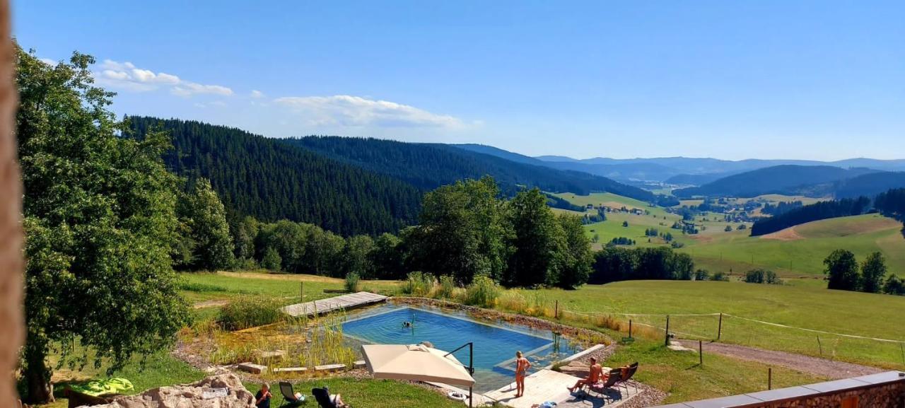 Haberjockelshof Erlebnishof Apartamento Titisee-Neustadt Exterior foto